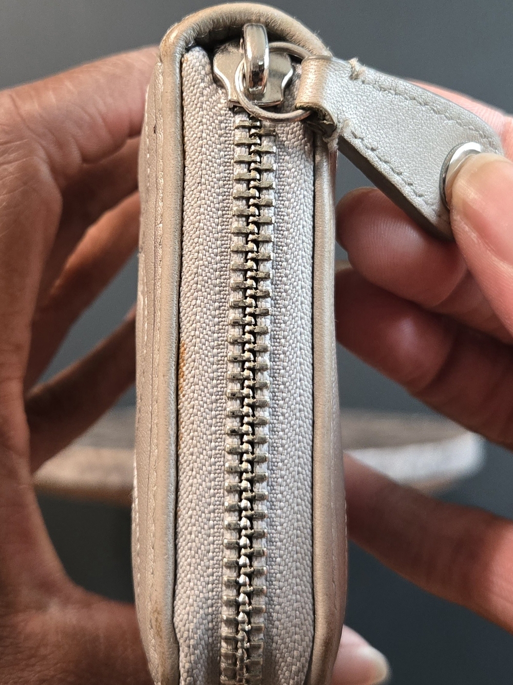 coach | zip around wallet | monogram | silver | metallic finish | vintage - Picture 5 of 11
